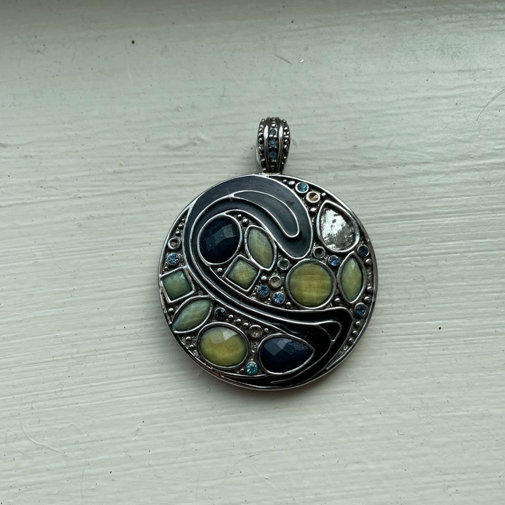 Lia Sophia "Hypnotic" Pendant Statement Piece